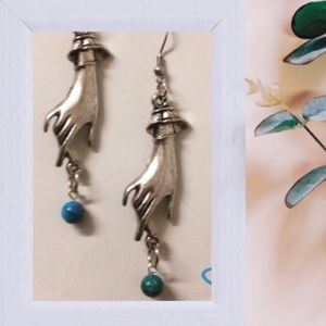 ✅🌹Finger Dangling Blue Jasper Earrings.